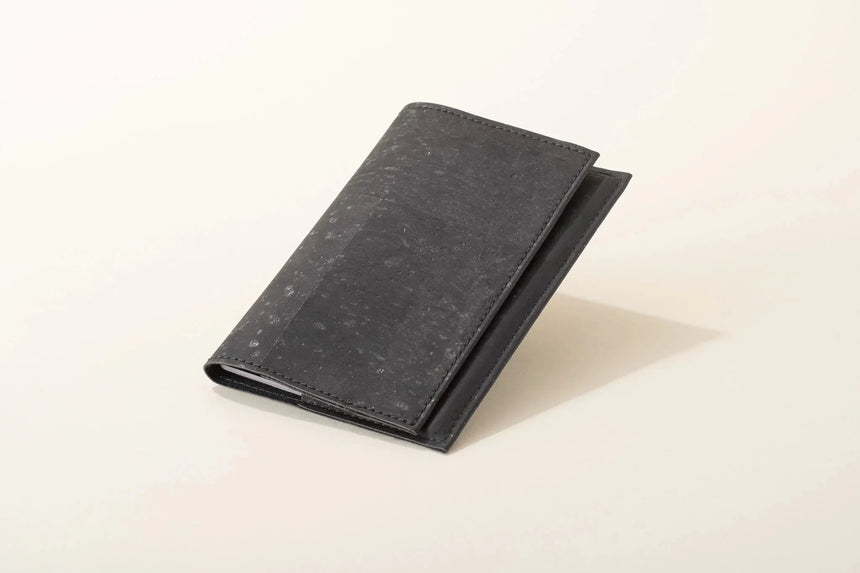 Wanderlust Passport Holder Hips-sister 